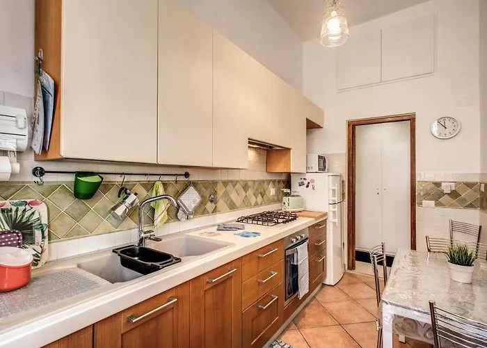 3 Bedrooms Vatican Center Appartement *