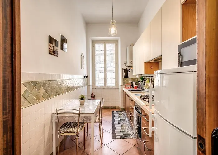 3 Bedrooms Vatican Center Appartement