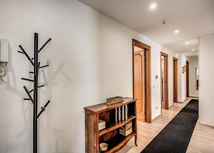3 Bedrooms Vatican Center *