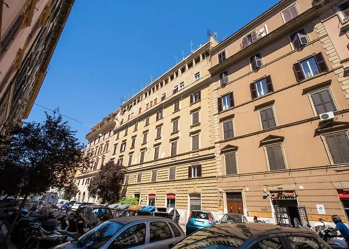 3 Bedrooms Vatican Center Rome