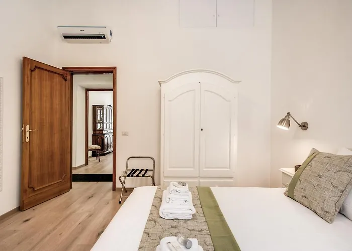 3 Bedrooms Vatican Center Appartement
